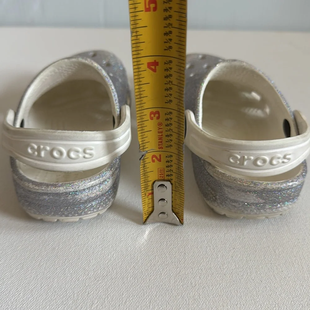 Crocs Kids Glitter Clogs - Silver. Size C7